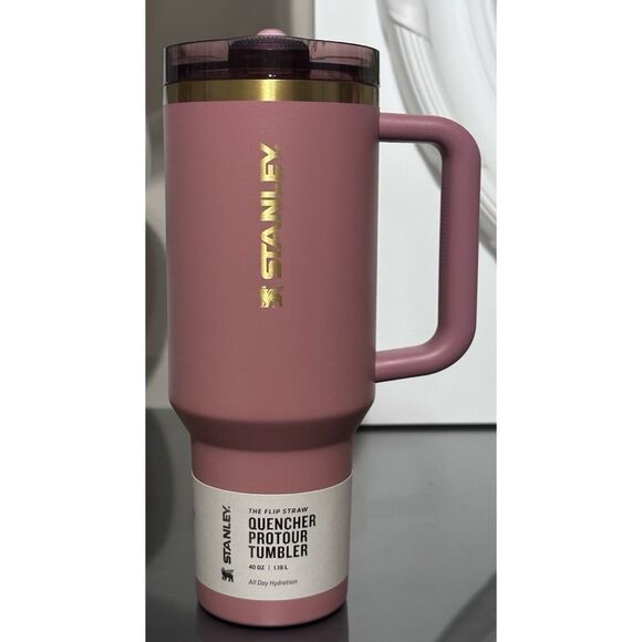 LIMITED EDITION STANLEY QUENCHER PROTOUR FLIP STRAW TUMBLER, 40OZ- ANTIQUE PINK - Picture 2 of 5